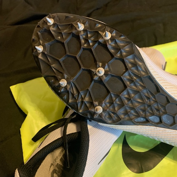 New Nike Mens track spikes - Picture 2 of 3